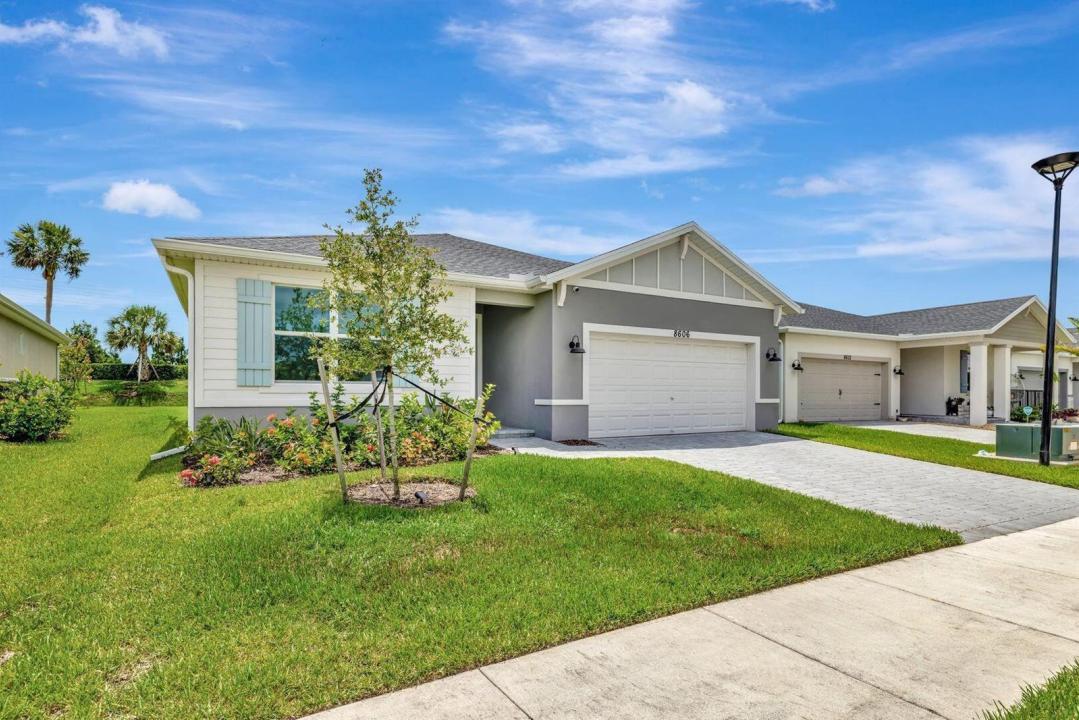 8606 DAHLIA Circle, Port St. Lucie, Florida 34986, Stati Uniti
