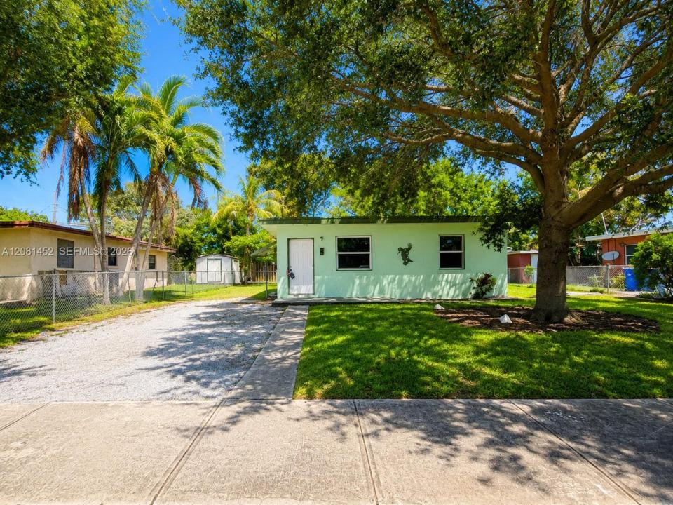 2631 NW 6th St, Pompano Beach, Florida 33069, Amerika Birleşik Devletleri