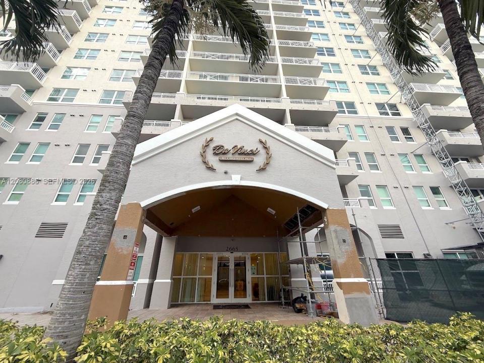 2665 SW 37th Ave 1111, Miami, Florida 33133, USA