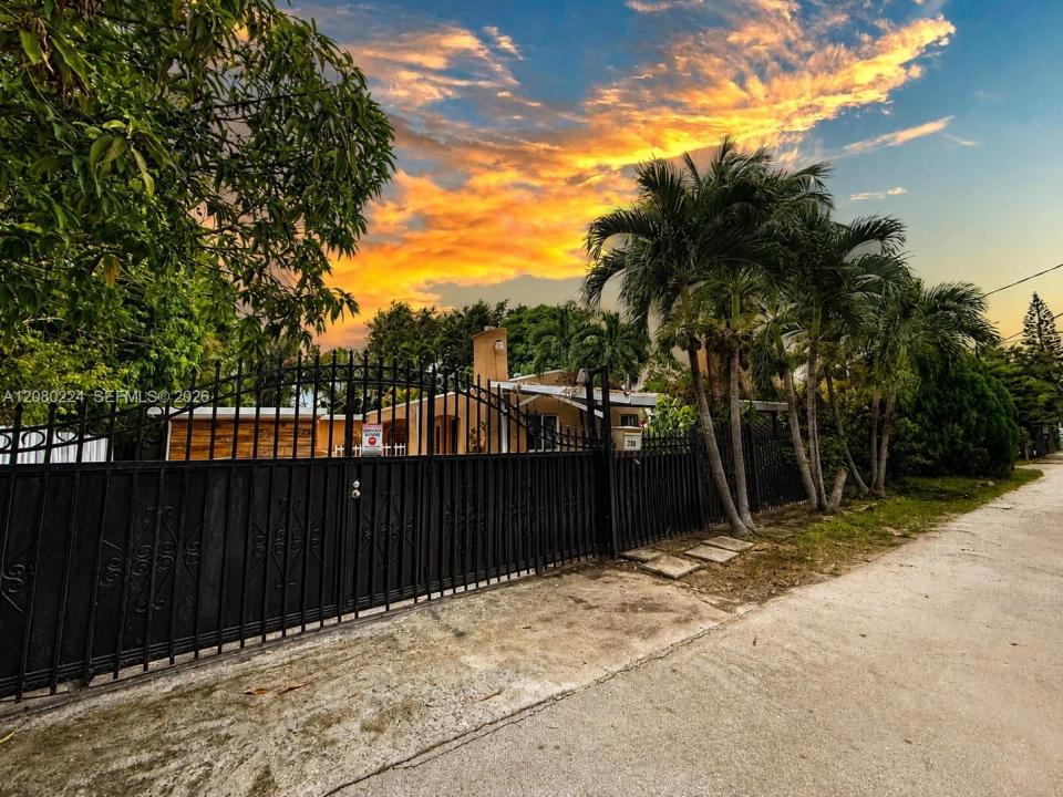 738 NE 83rd Ter, Miami, 플로리다 33138, 미국