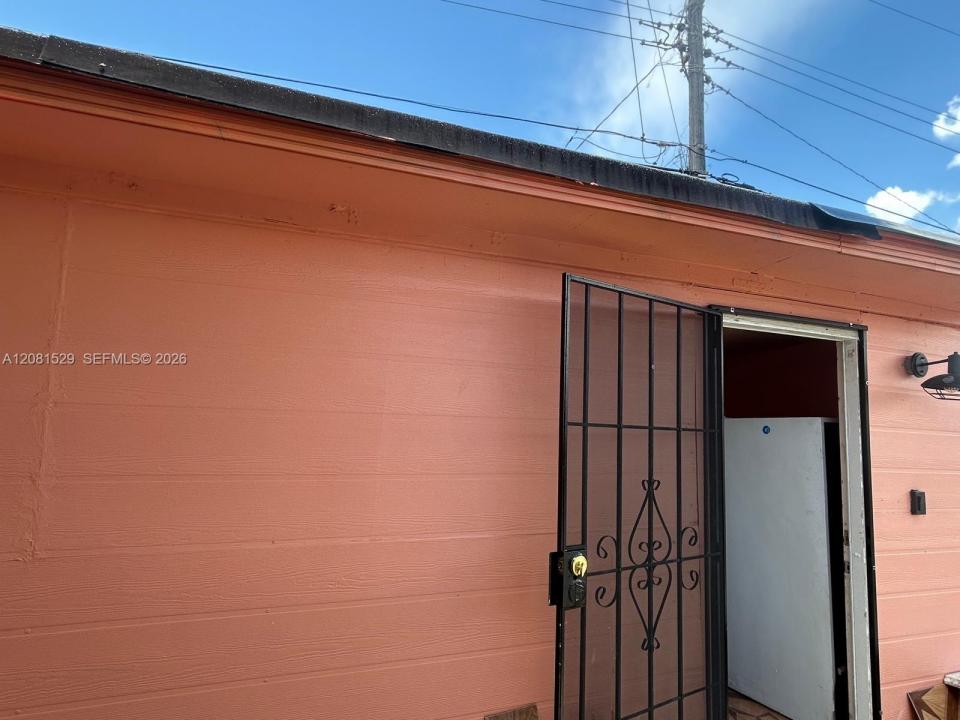 115 NW 193rd St 2, Miami Gardens, Floride 33169, États-Unis