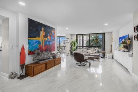3500 Mystic Pointe Dr 604, Aventura, Florida 33180, USA