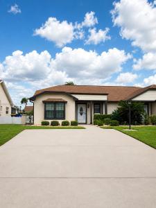 3728 Catalina Dr, Sebring, Florida 33872, USA