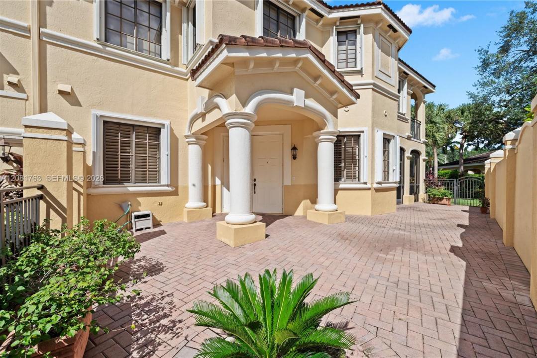 1634 Passion Vine Cir 31-2, Weston, Floride 33326, États-Unis