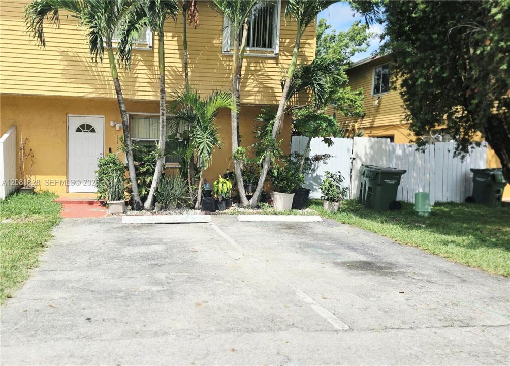 113 NE 12th Ave 113, Homestead, Floride 33030, États-Unis