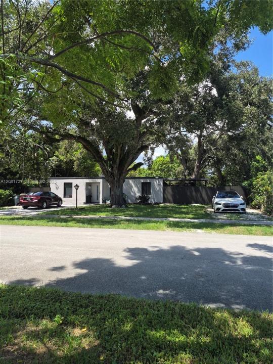 1535 NE 139 St, North Miami, Floride 33161, États-Unis