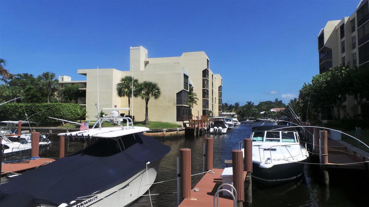 17 ROYAL PALM Way 3030, Boca Raton, Floride 33432, États-Unis