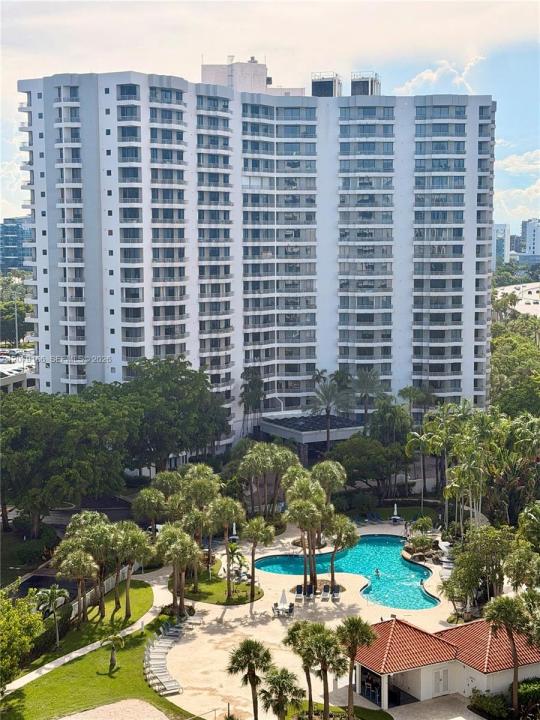 3300 NE 192nd St 702, Aventura, Florida 33180, USA
