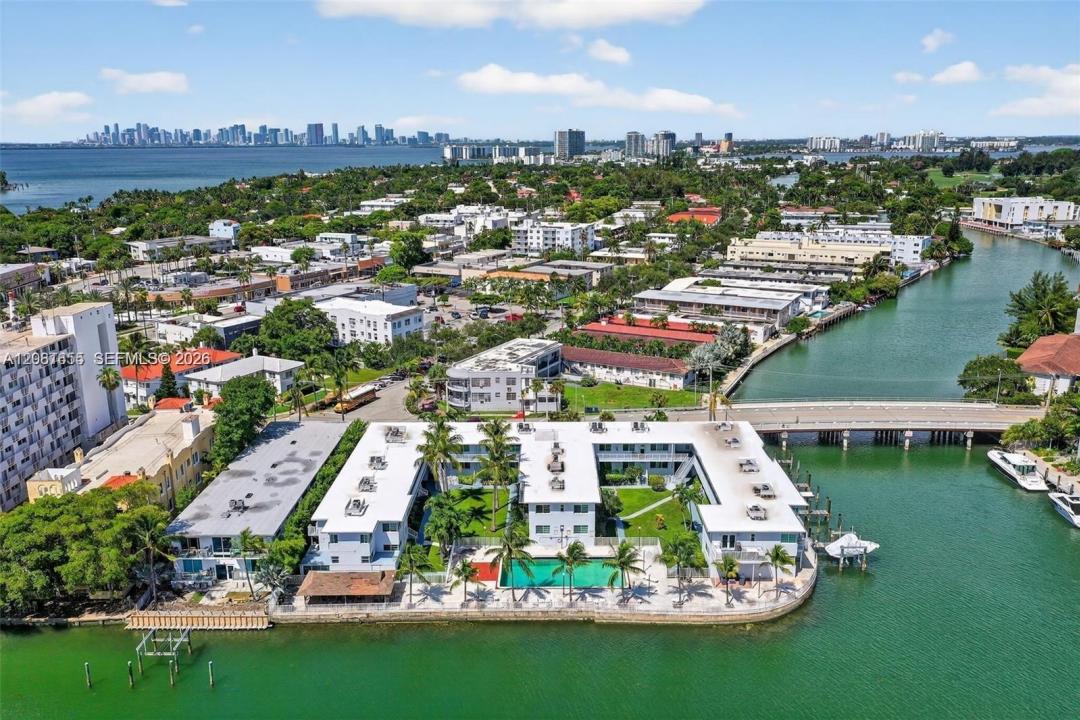 7207 Bay Dr 25, Miami Beach, Florida 33141, Stati Uniti