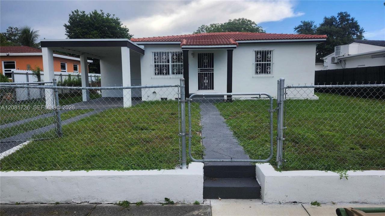 325 NW 133rd St 1, North Miami, Floride 33168, États-Unis