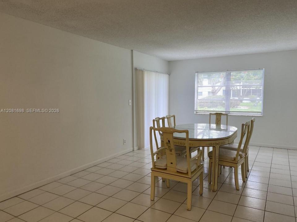 6505 Winfield Blvd B-25, Margate, Floride 33063, États-Unis