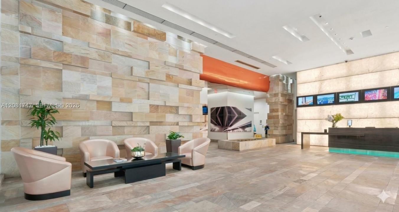 500 Brickell Ave 2504, Miami, Florida 33131, USA
