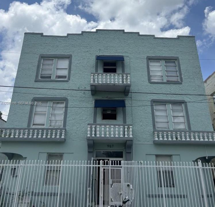 967 SW 5th St 16, Miami, Floride 33130, États-Unis