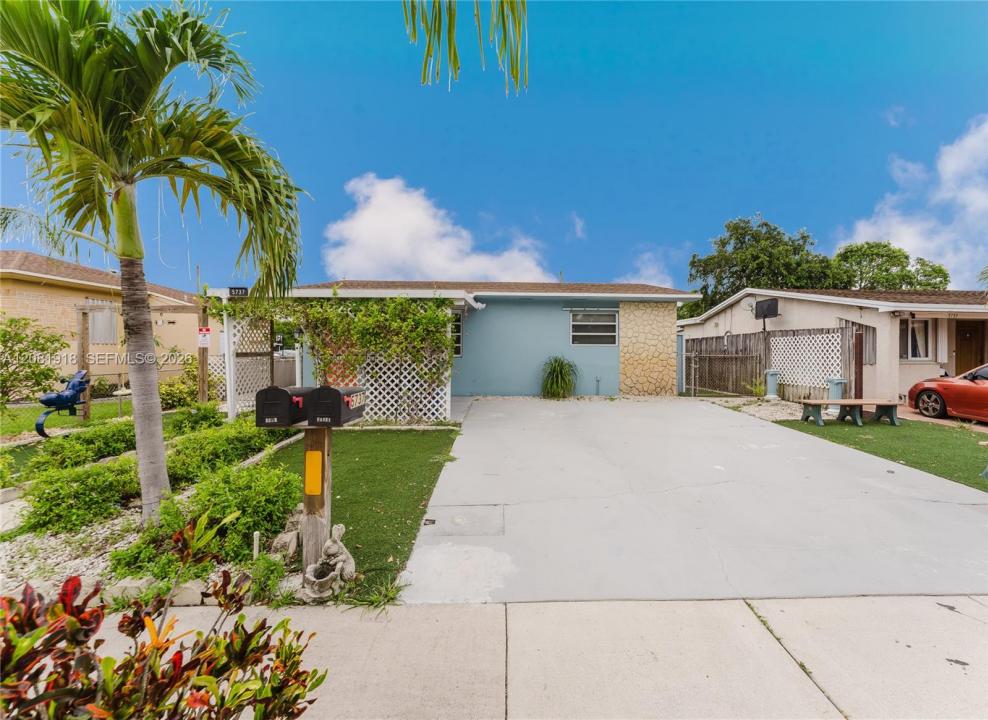 5737 Grant St, Hollywood, Floride 33021, États-Unis