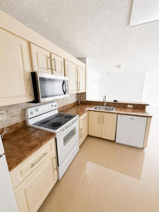 10131 W Sunrise Blvd 204, Plantation, Floride 33322, États-Unis