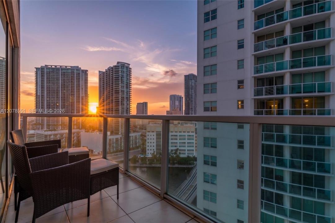 41 SE 5th St 1117, Miami, Floride 33131, États-Unis