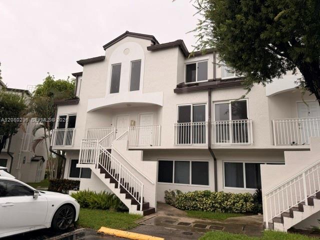 8670 NW 6th Ln 4-201, Miami, Floride 33126, États-Unis