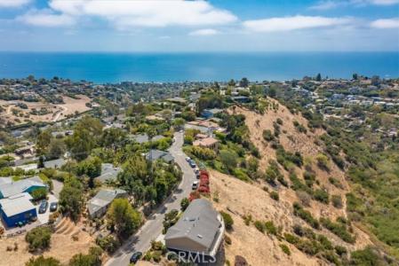 Cerritos- 1577 Morningside, Laguna Beach, Californie 92651, États-Unis