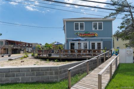 68 Bayview Walk E, Brookhaven, Nova Iorque 11770, Estados Unidos
