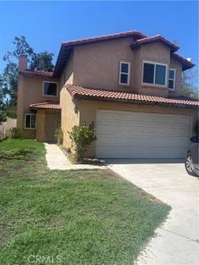 Villa, Highland, California 92346, Estados Unidos