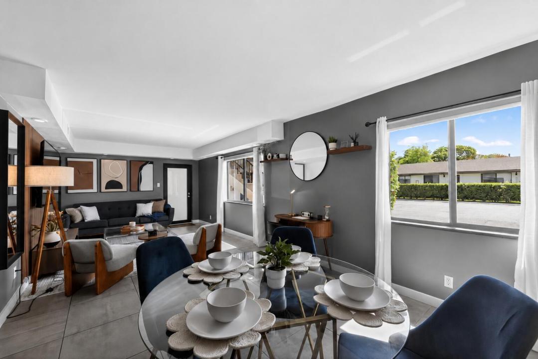 200 NW 25TH Street 1-8, Wilton Manors, Florida 33311, Stati Uniti