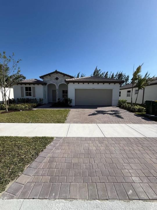 2402 SE 30th Street, Homestead, Floride 33033, États-Unis