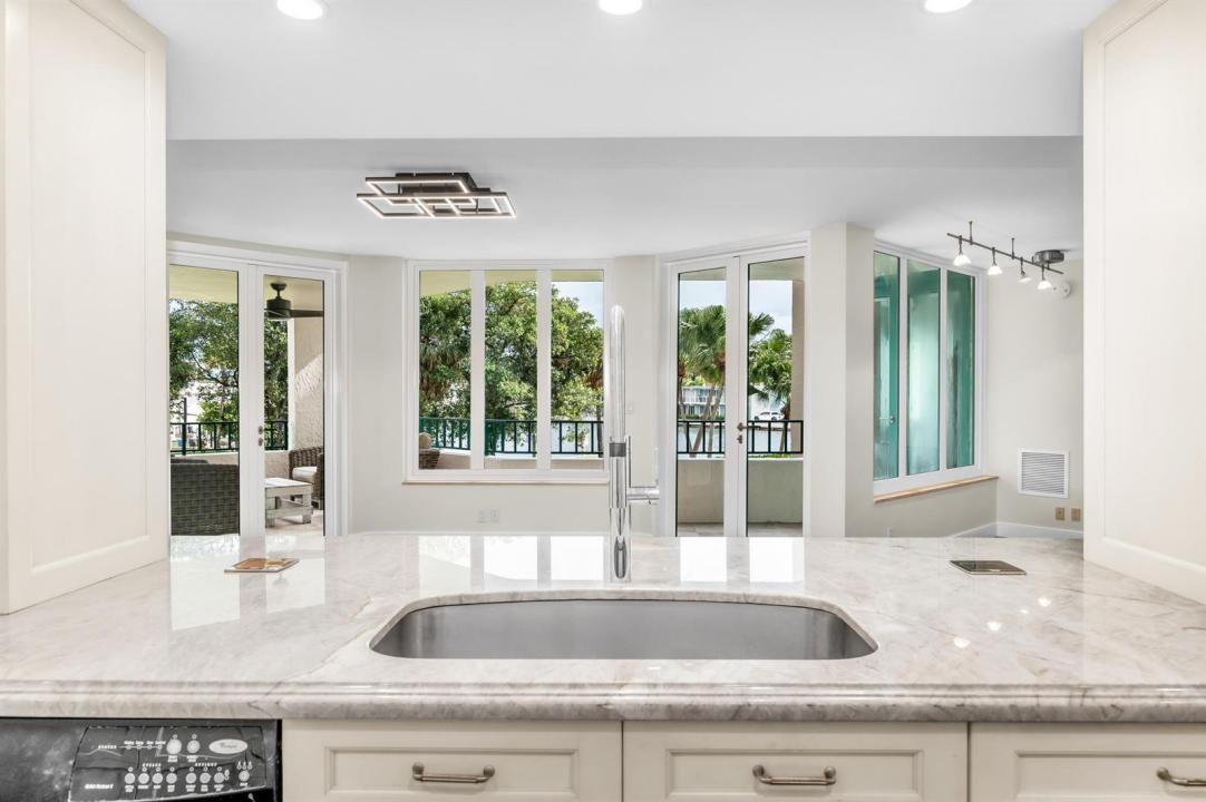 100 SE 5TH Avenue 202, Boca Raton, Floride 33432, États-Unis