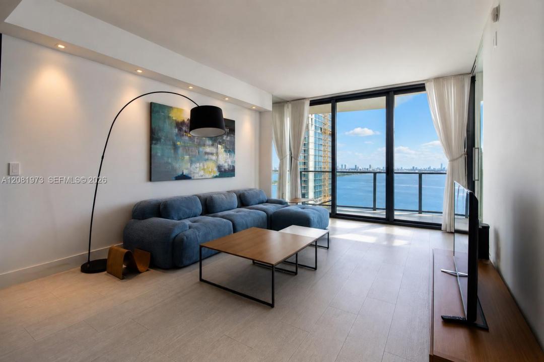 460 NE 28th St 2806, Miami, Florida 33137, USA