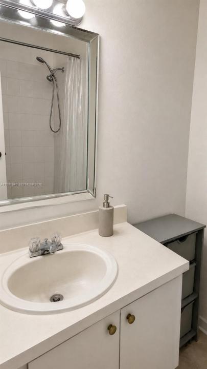 17911 NW 68th Ave M201, Hialeah, Floride 33015, États-Unis
