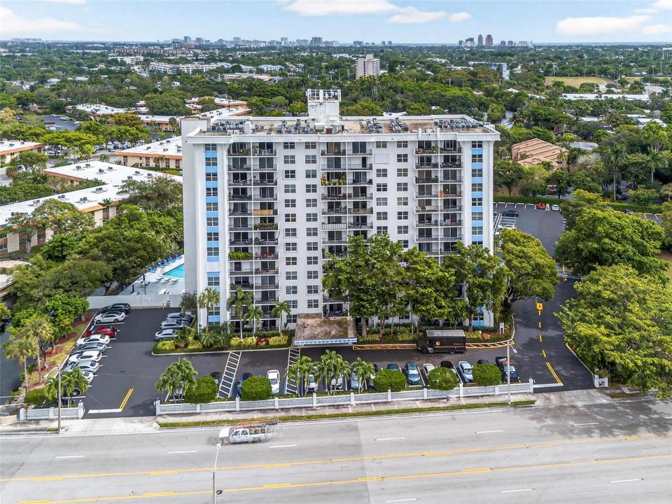 1800 N ANDREWS Avenue 2F, Fort Lauderdale, Florida 33311, Amerika Birleşik Devletleri