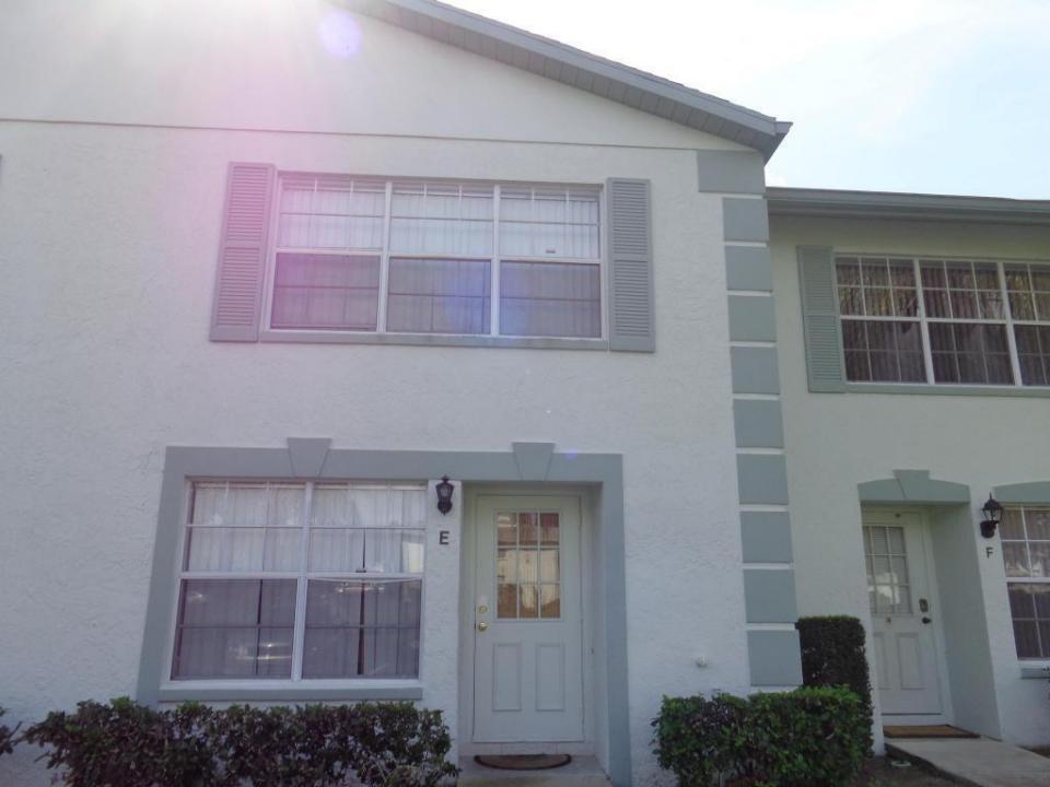 3708 SAVOY Lane E, West Palm Beach, Florida 33417, USA