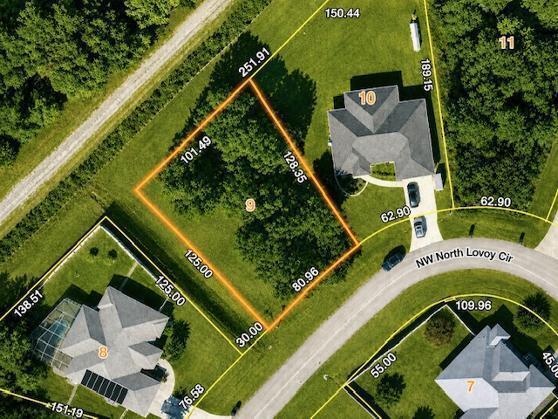 5218 NW N Lovoy Circle, Port St. Lucie, Floride 34986, États-Unis