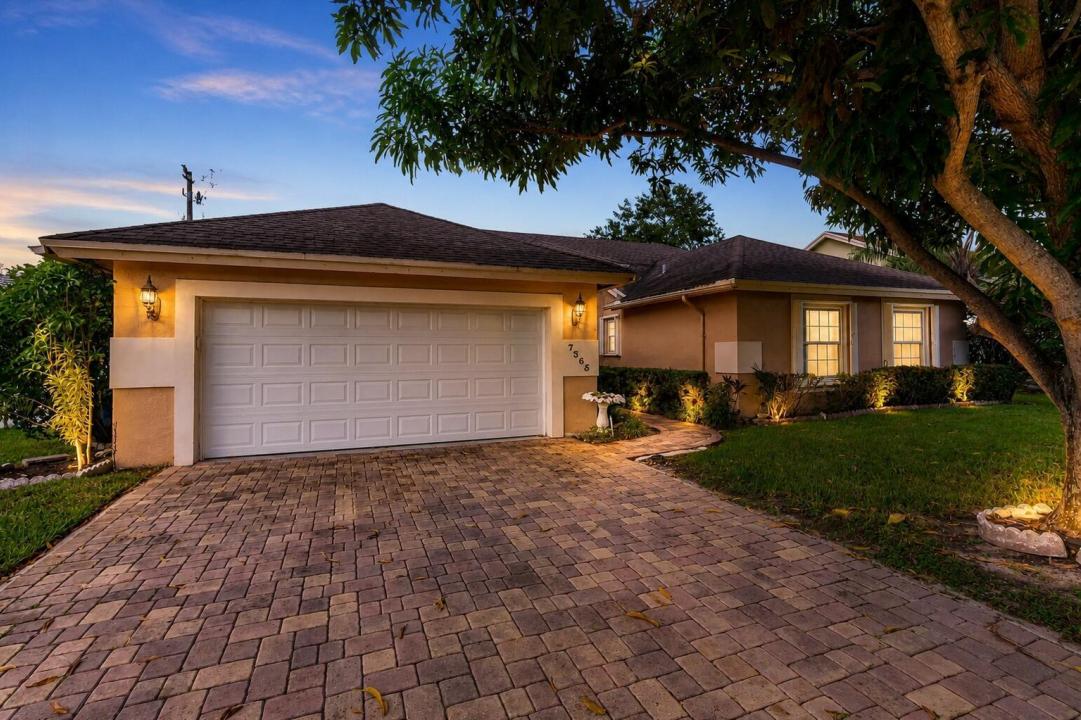 7365 NW 54TH Court, Lauderhill, Floride 33319, États-Unis