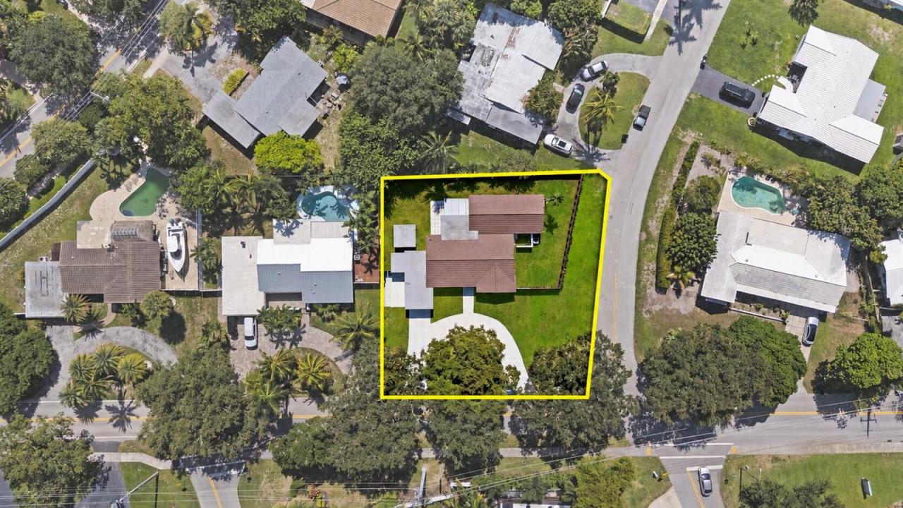 4000 NE 22ND Avenue, Lighthouse Point, Florida 33064, USA