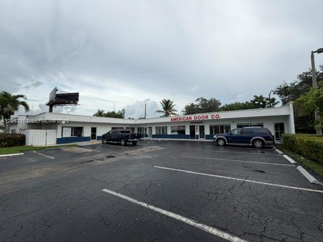 595 W Prospect Rd, Oakland Park, Florida 33309, Stati Uniti