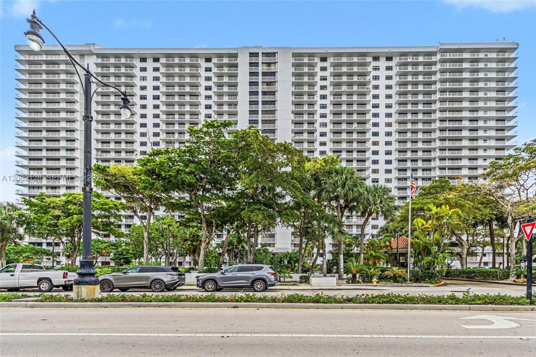 210 174th St 816, Sunny Isles Beach, Floride 33160, États-Unis