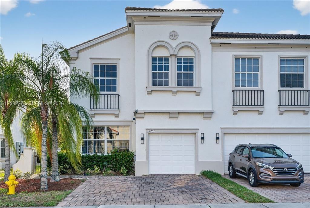 7005 Romana Way 1701, Naples, Florida 34119, USA