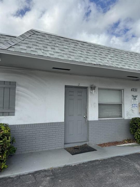 4231 NW 31ST Avenue 1, Lauderdale Lakes, Floride 33309, États-Unis