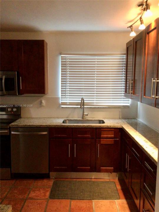 309 Bird Rd 309, Coral Gables, Florida 33146, USA