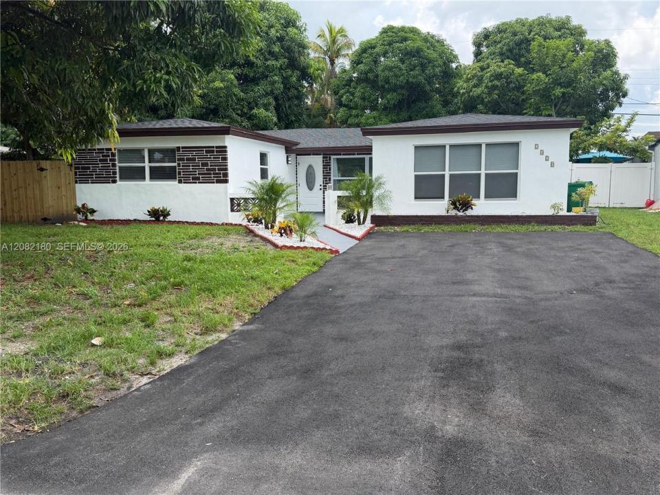 7320 Shalimar St, Miramar, Florida 33023, Stati Uniti