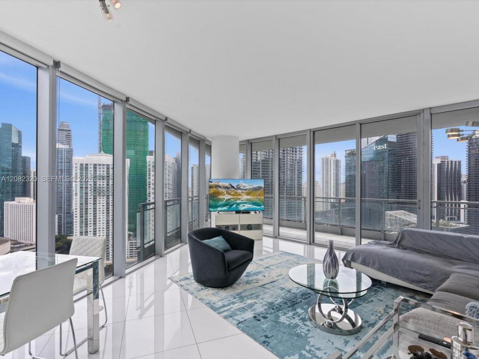 92 SW 3rd St 3501, Miami, Floride 33130, États-Unis