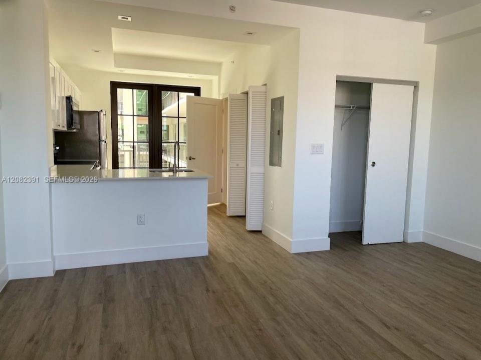 4100 SW 64th Ave 204, Davie, Florida 33314, USA