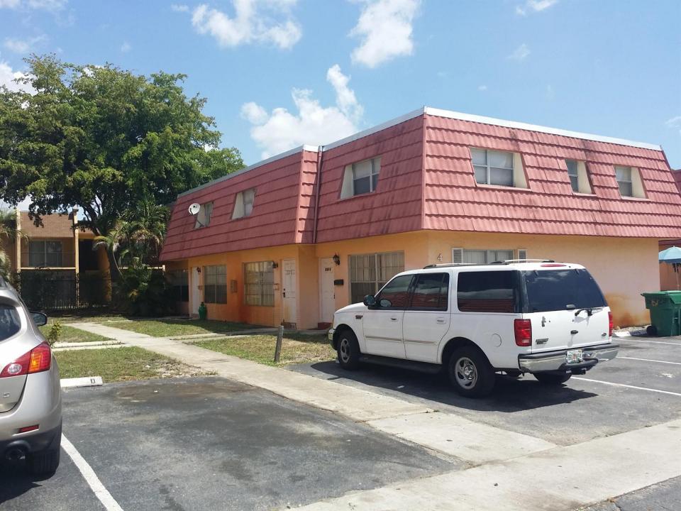 5323 NW 27TH Street B4, Lauderhill, Florida 33313, Stati Uniti