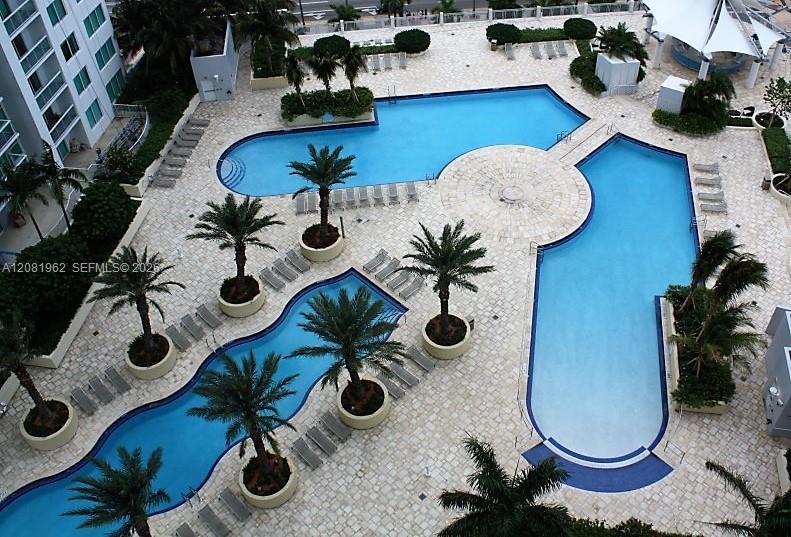 253 NE 2nd St 1402, Miami, Florida 33132, Stati Uniti