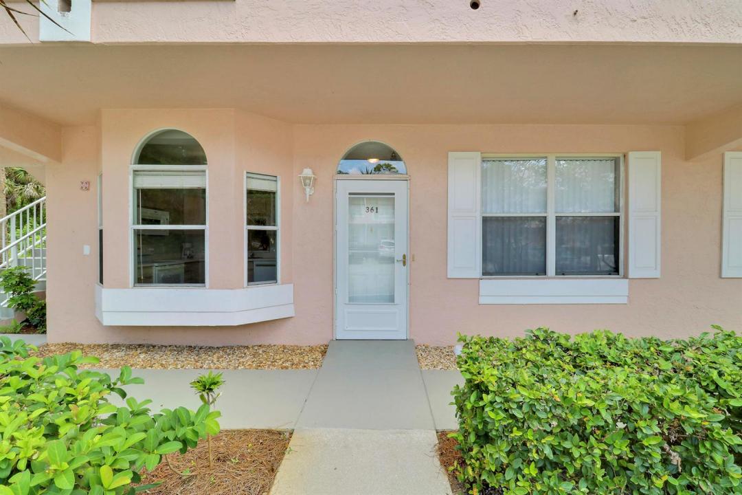 18081 SE Country Club Drive 37-361, Tequesta, Florida 33469, Stati Uniti