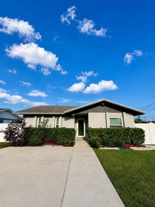 18155 SW 105th Ave, Miami, Floride 33157, États-Unis