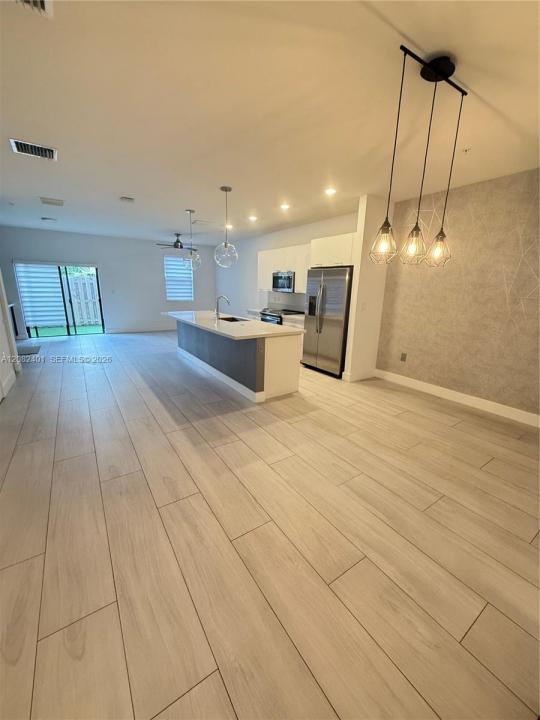 10407 NW 82nd St 4, Doral, Floride 33178, États-Unis
