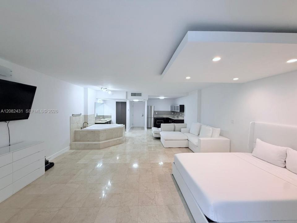 2301 Collins Ave 621, Miami Beach, Florida 33139, Stati Uniti