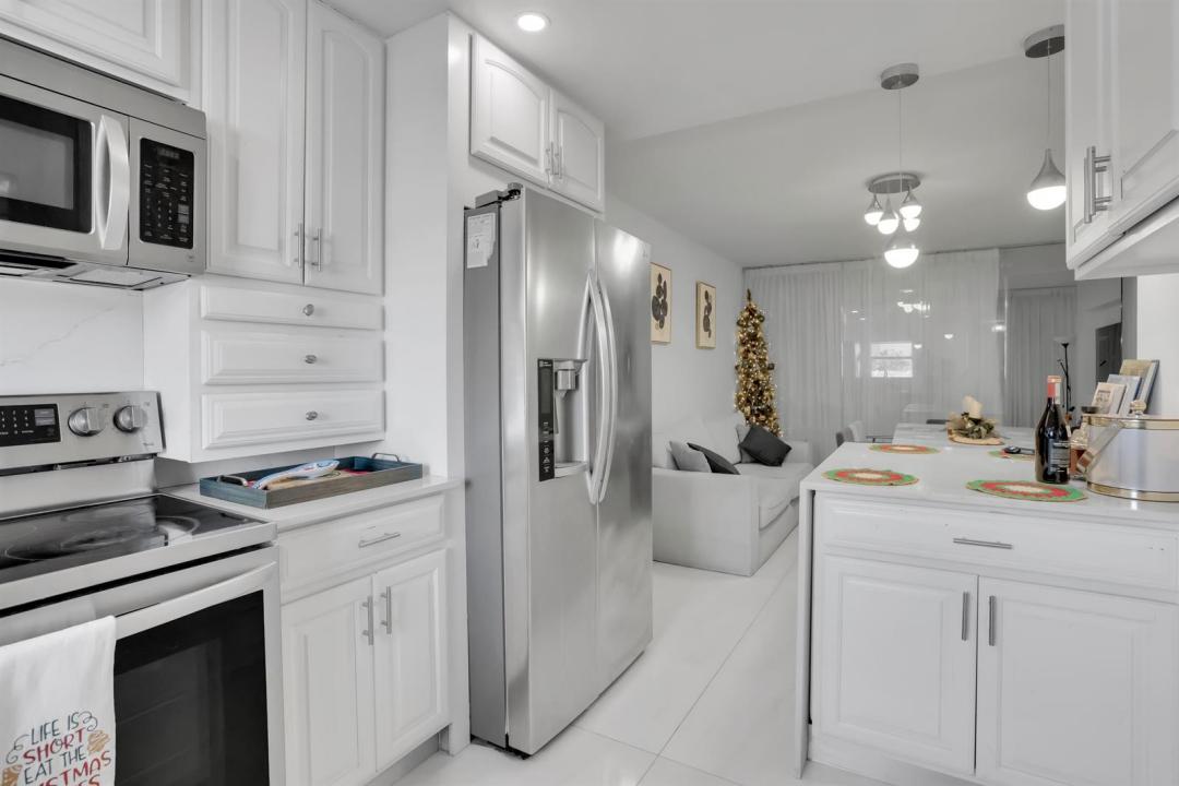 700 SE 6th Avenue 107, Deerfield Beach, Florida 33441, Stati Uniti