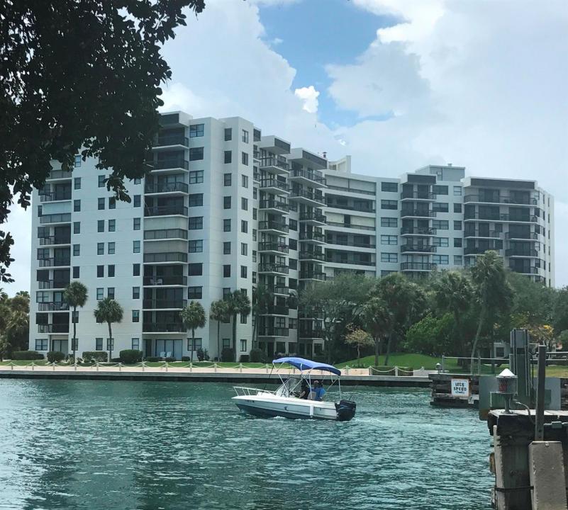 2900 NE 14th Street Causeway 403, Pompano Beach, Floride 33062, États-Unis